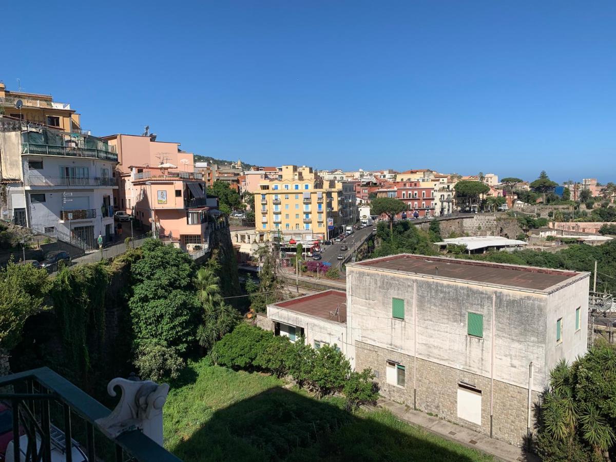 Vittoria Luxury Suite Vico Equense Eksteriør bilde