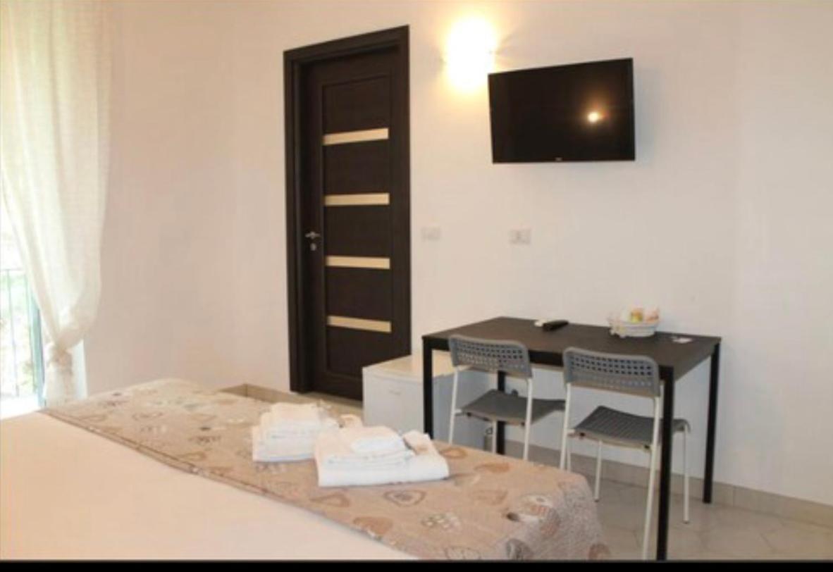 Vittoria Luxury Suite Vico Equense Eksteriør bilde
